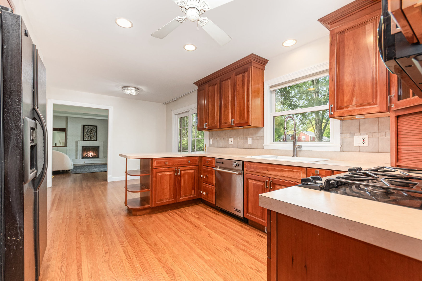 1335 Chillem Drive, Batavia, IL 60510