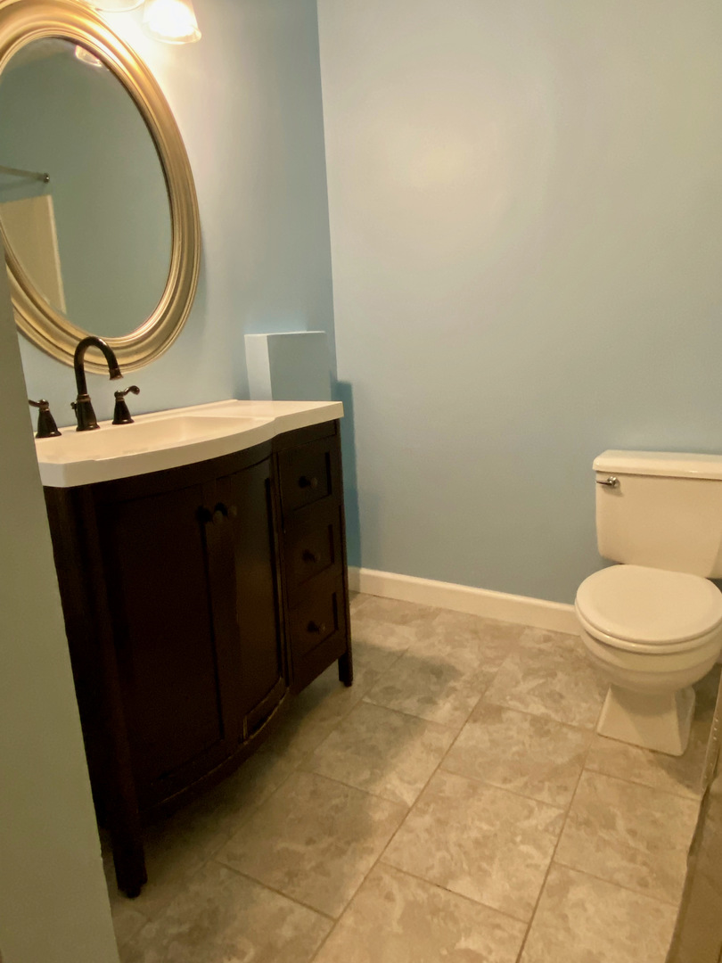 44 N Park Avenue #4, Lombard, IL 60148