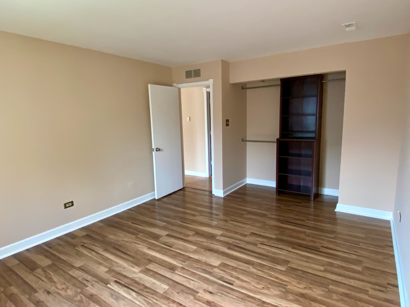 44 N Park Avenue #4, Lombard, IL 60148