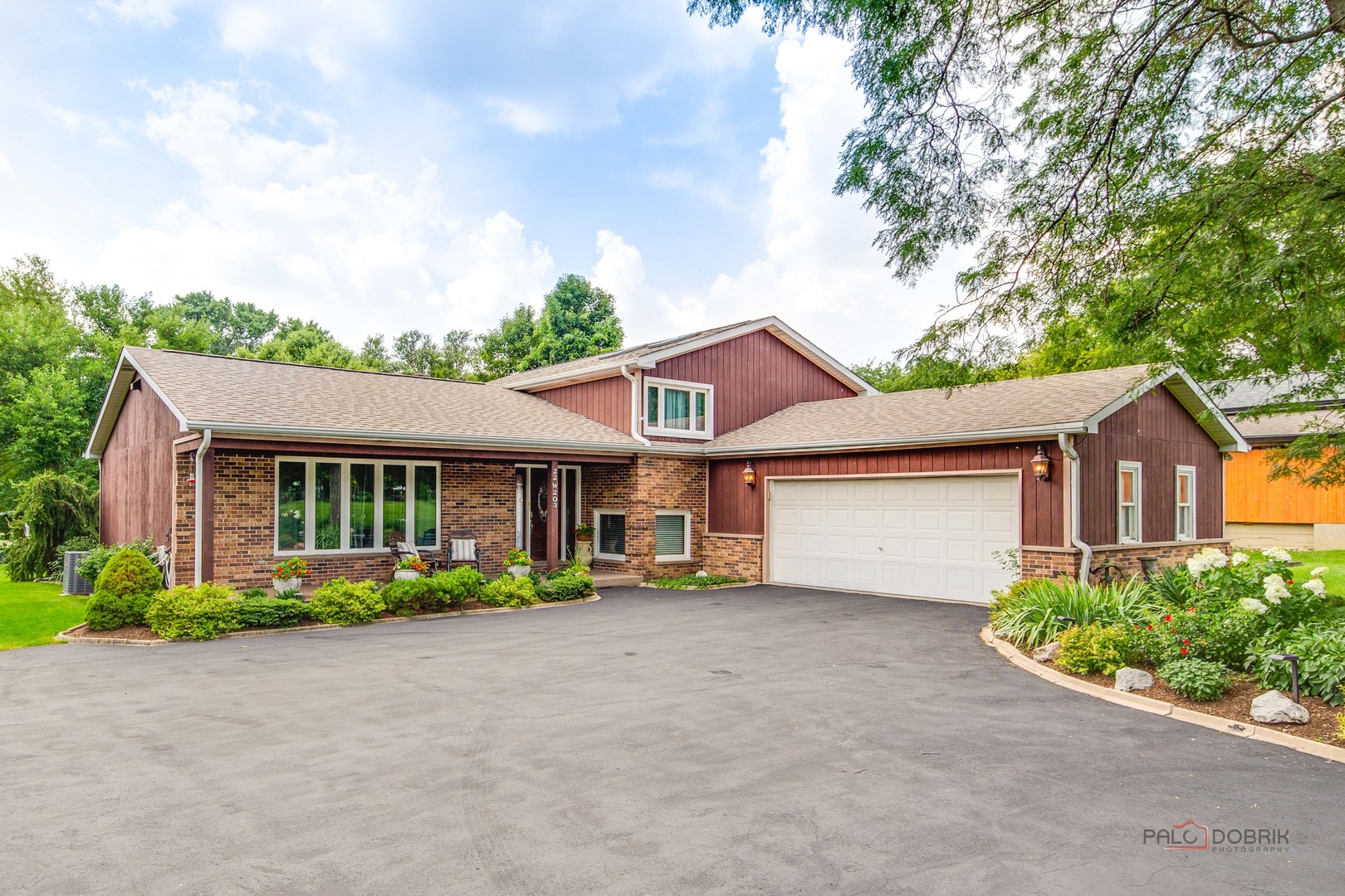 22W203 Irving Park Road, Medinah, IL 60157