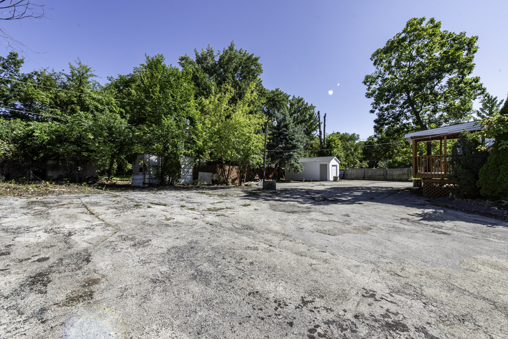 2812 20th Street, North Chicago, IL 60064