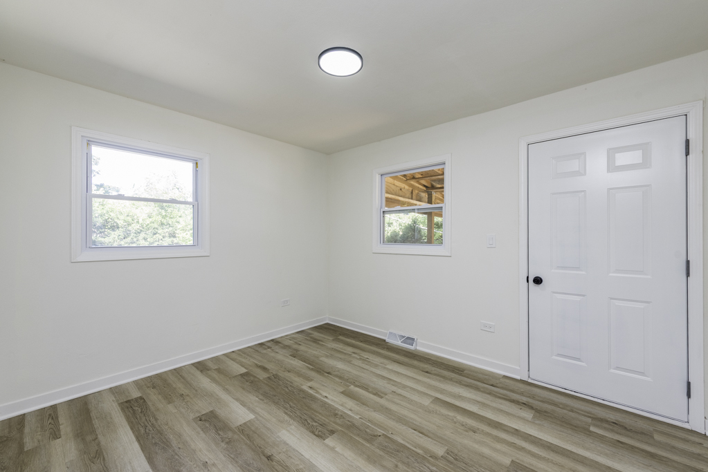 2812 20th Street, North Chicago, IL 60064