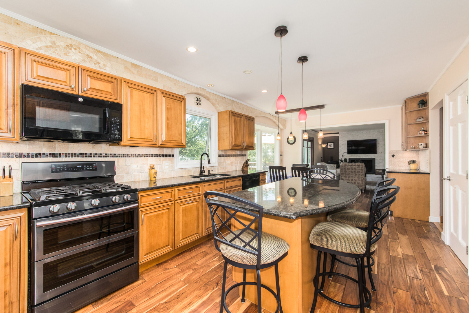 1641 Churchill Road, Schaumburg, IL 60195