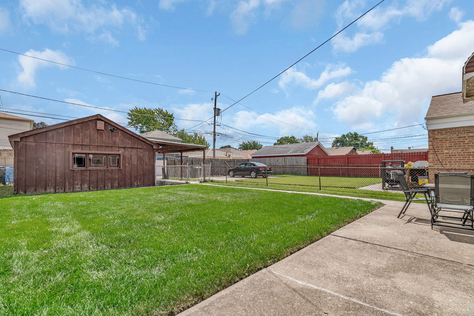 5725 S Monitor Avenue, Chicago, IL 60638