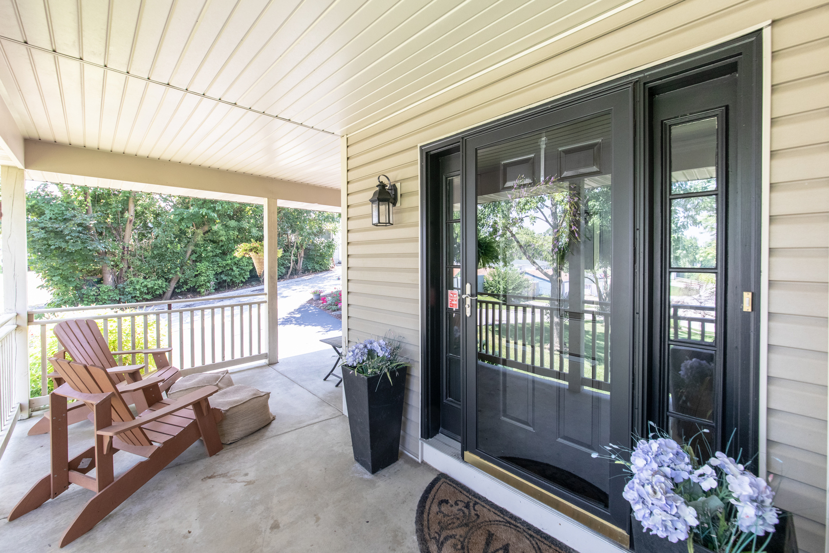 8 Division Court, Lemont, IL 60439