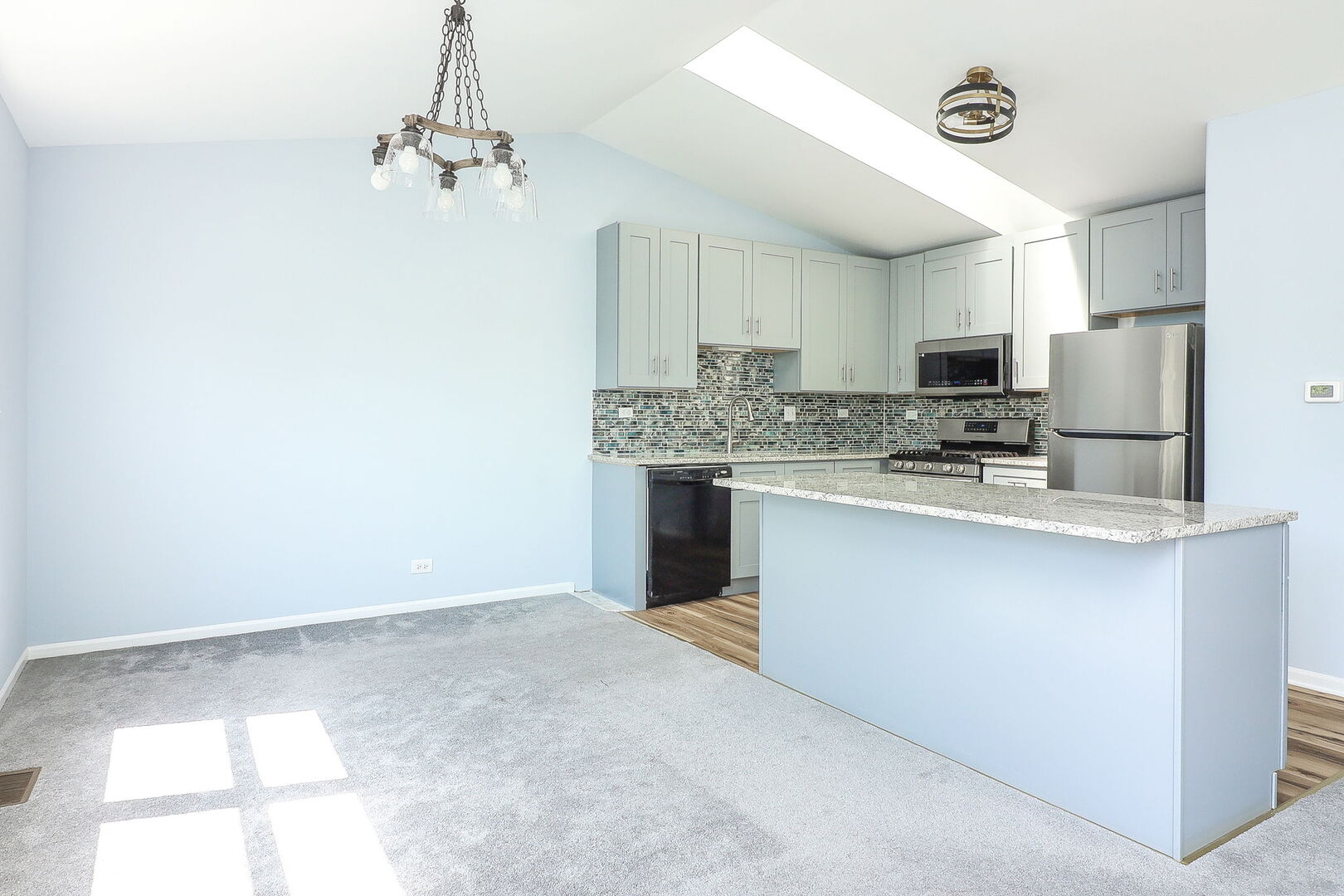 2335 Old George Way #2335, Downers Grove, IL 60515