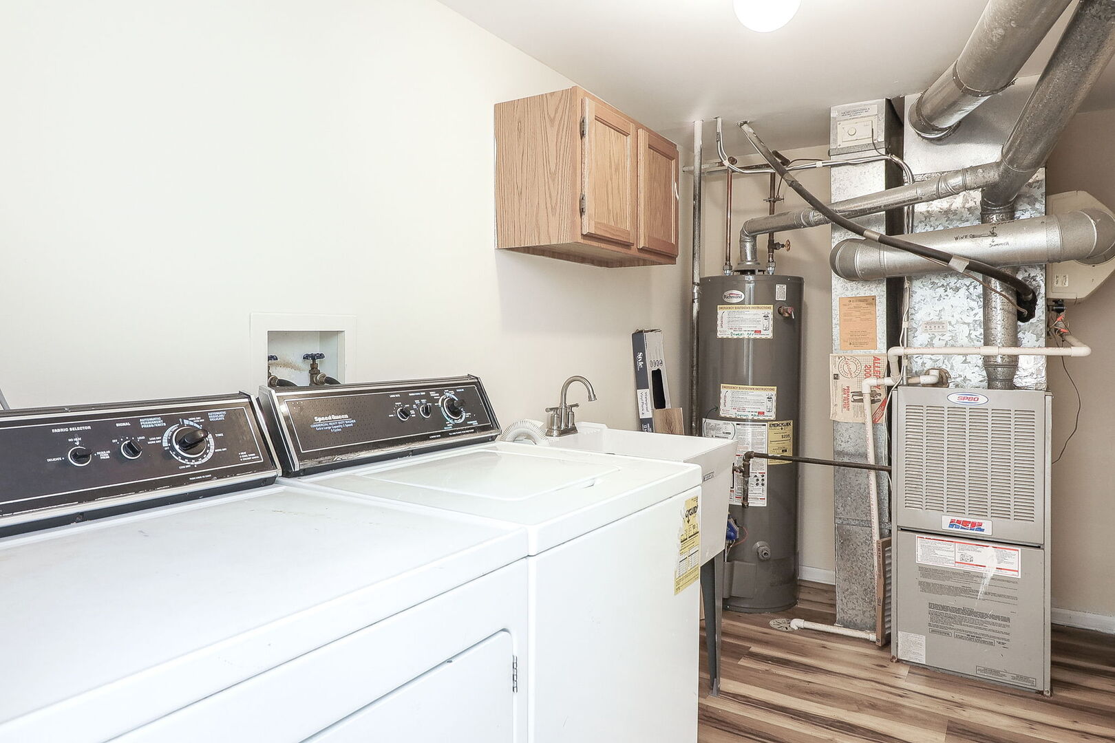 2335 Old George Way #2335, Downers Grove, IL 60515