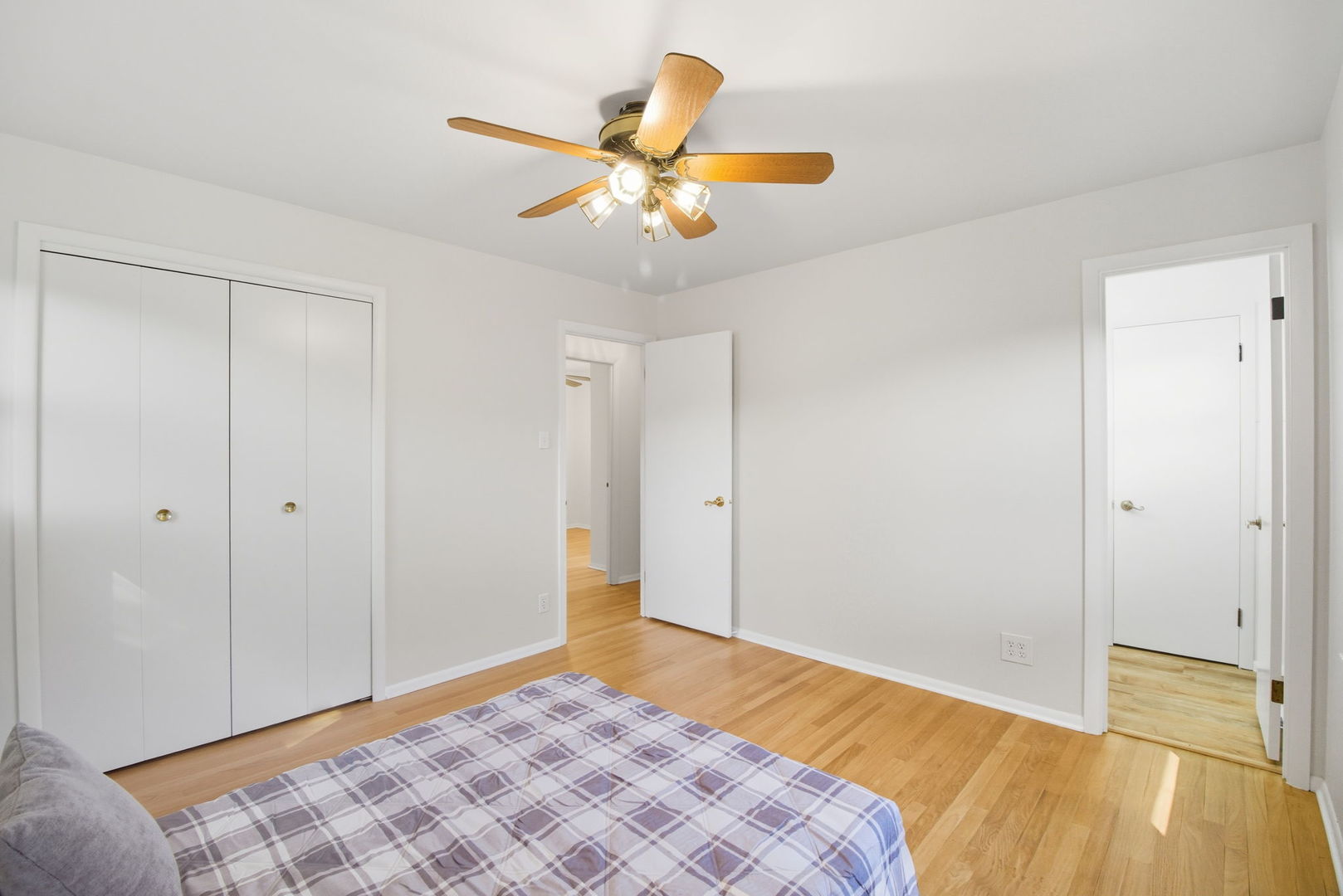 30W355 Claymore Lane, Naperville, IL 60563