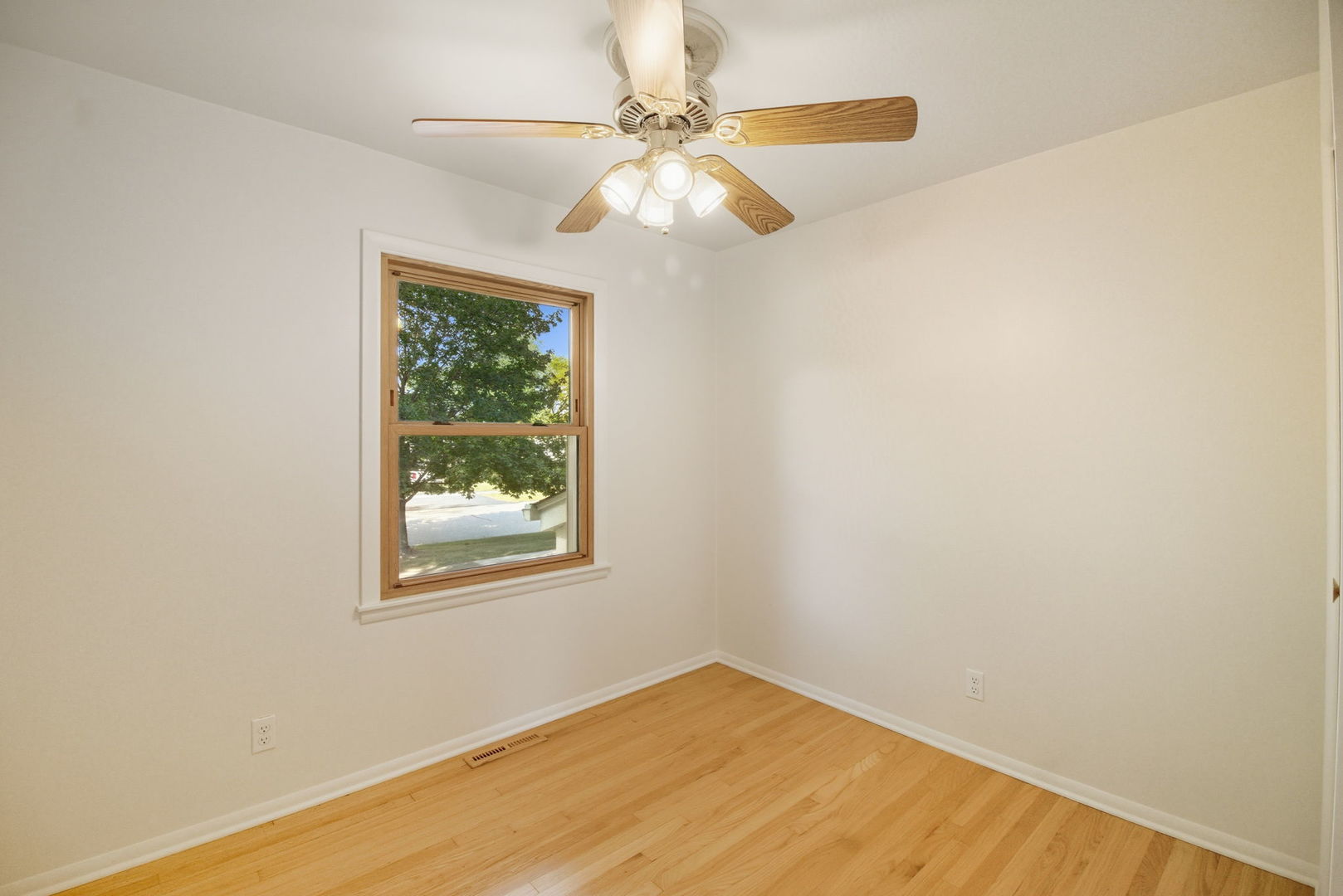 30W355 Claymore Lane, Naperville, IL 60563