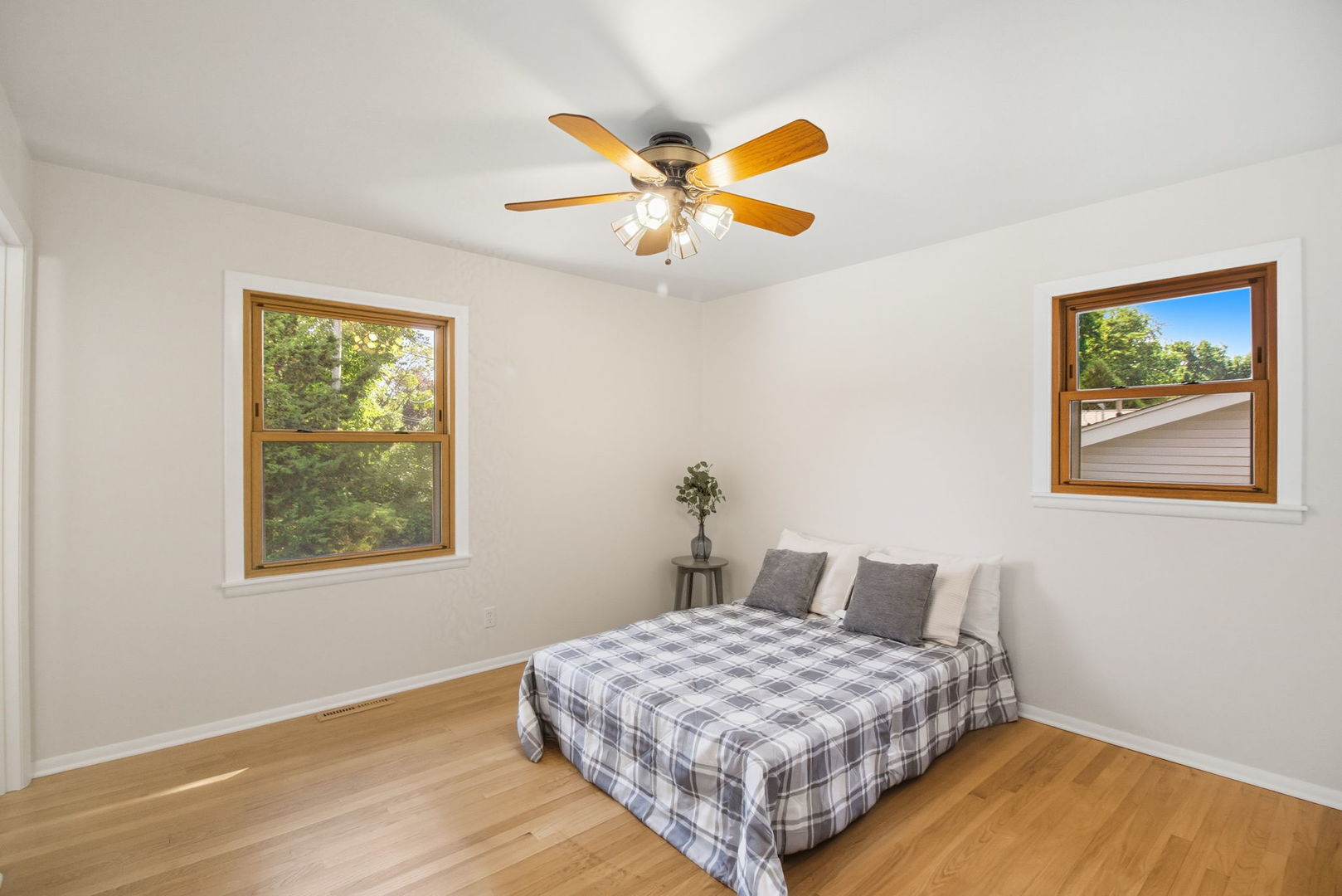 30W355 Claymore Lane, Naperville, IL 60563