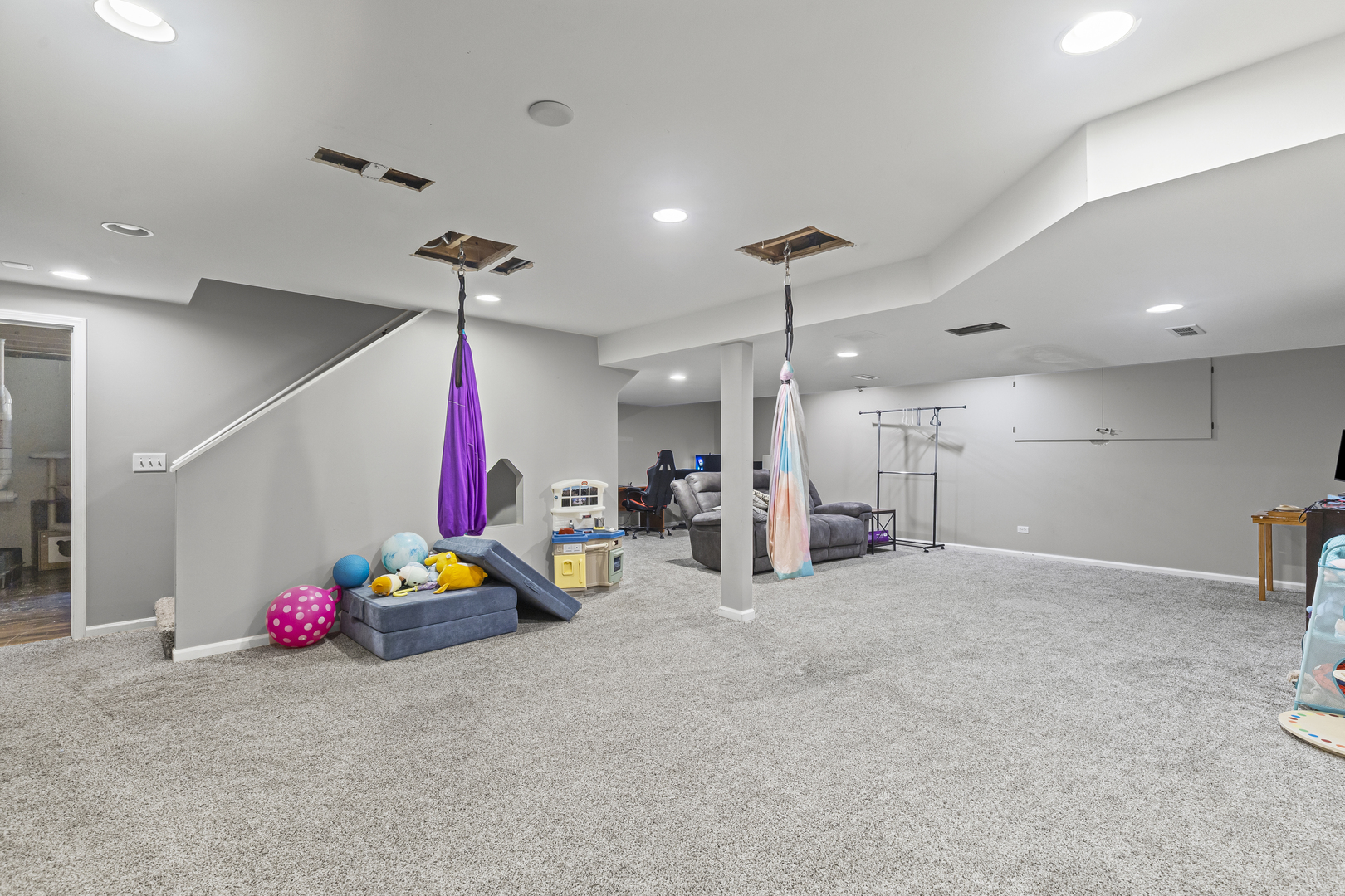 4829 Kings Way West, Gurnee, IL 60031