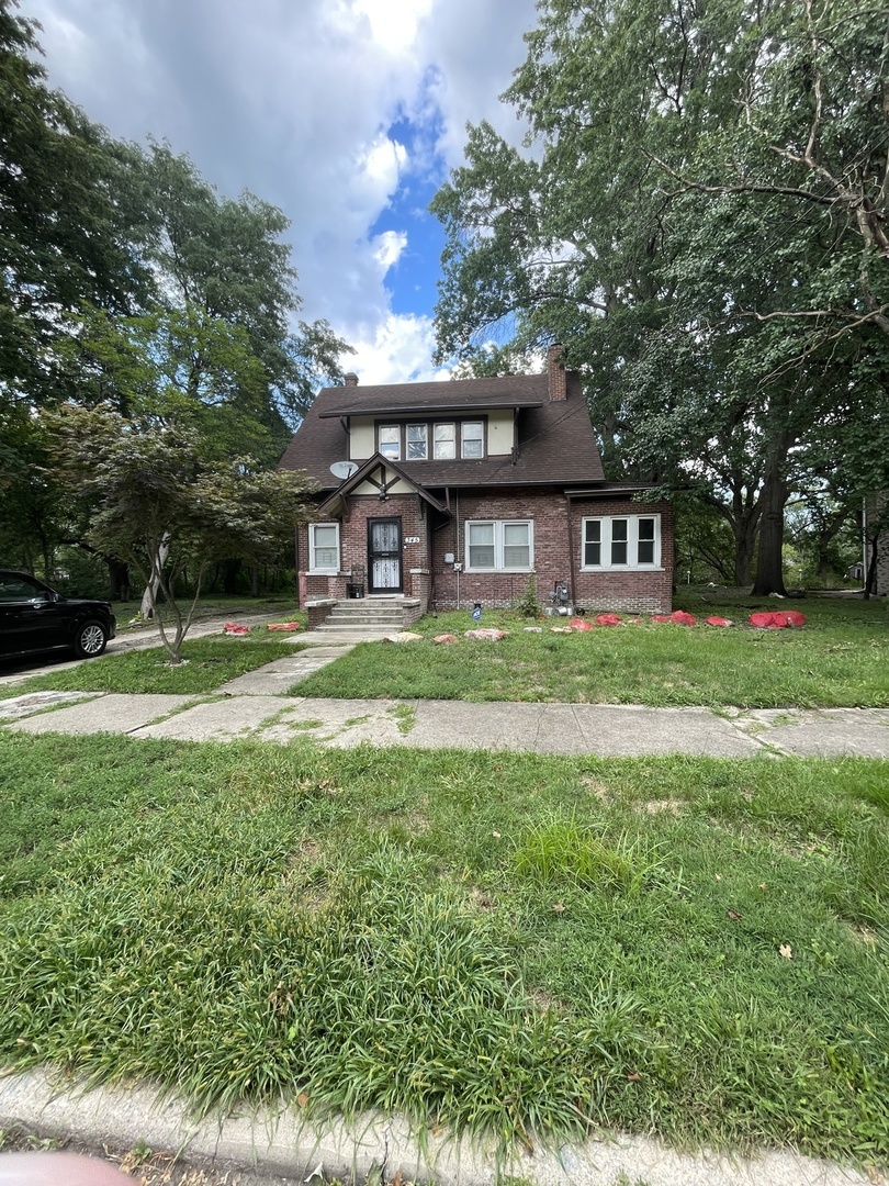 345 Calumet Boulevard, Harvey, IL 60426