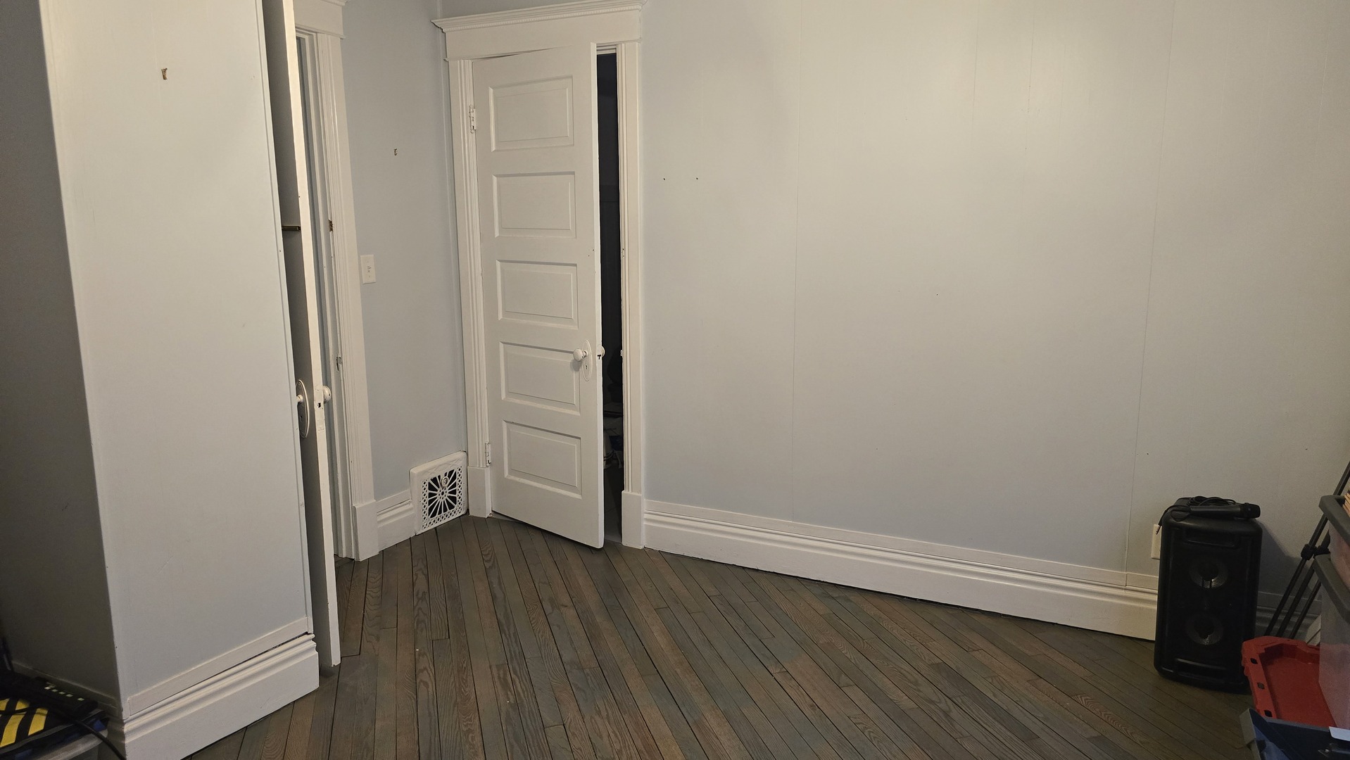 1352 Illinois Avenue, Ottawa, IL 61350