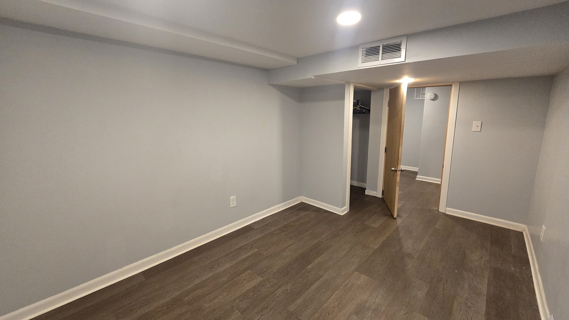 1352 Illinois Avenue, Ottawa, IL 61350