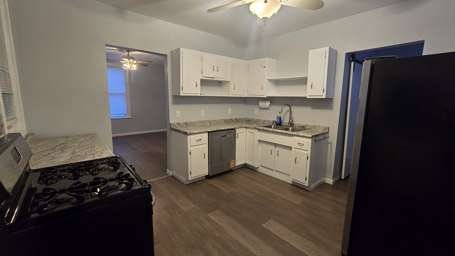 1352 Illinois Avenue, Ottawa, IL 61350