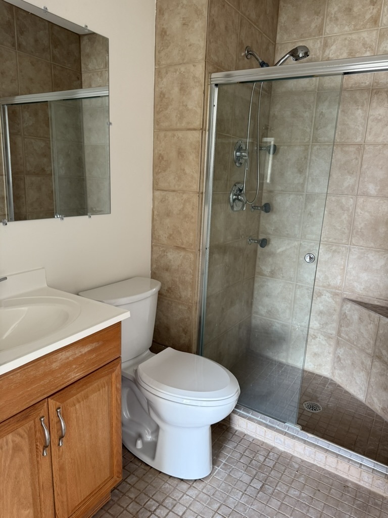 324 Oak Meadow Court #D1, Schaumburg, IL 60193