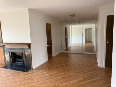 324 Oak Meadow Court #D1, Schaumburg, IL 60193