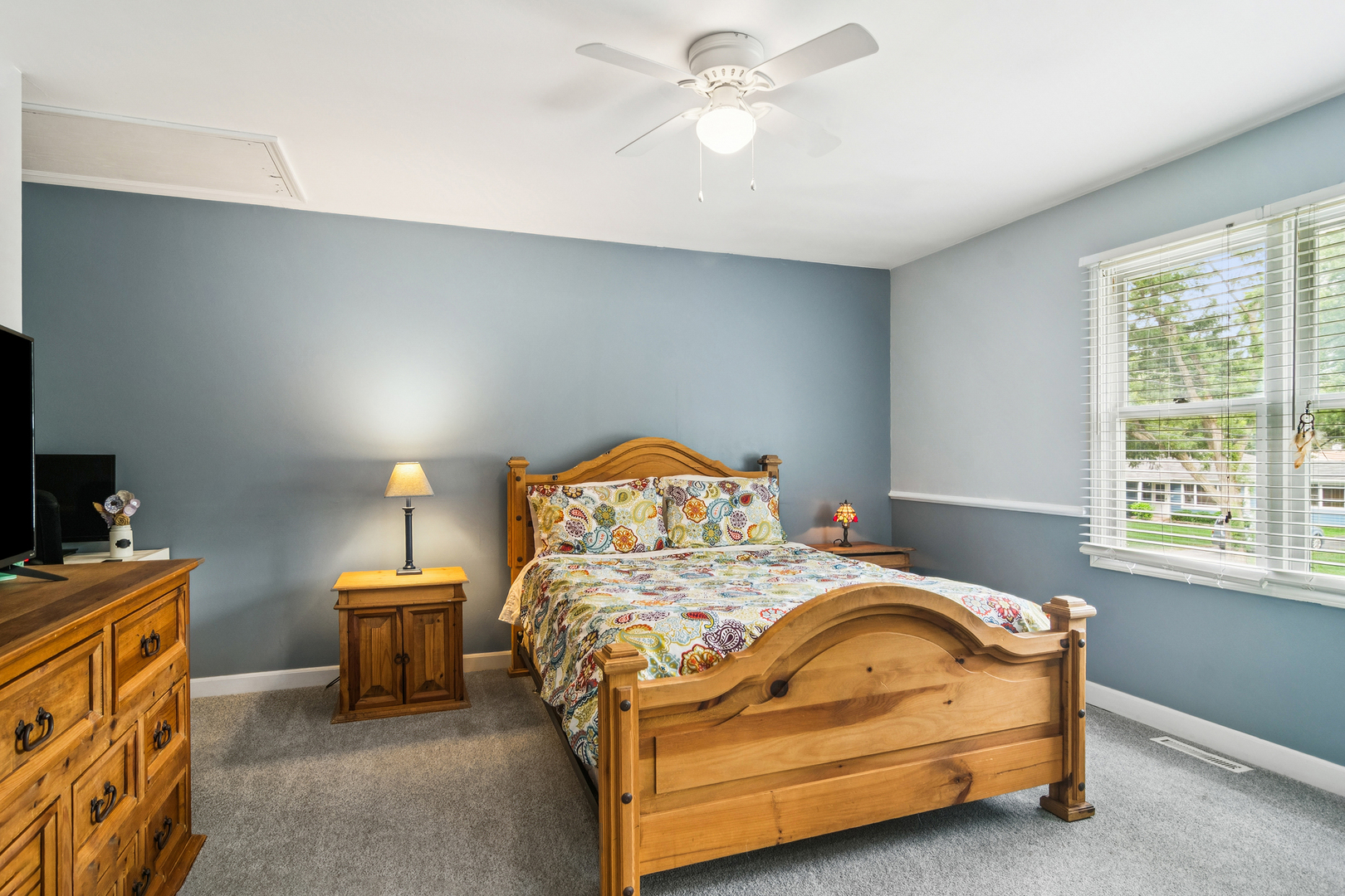 2805 Oriole Lane, Rolling Meadows, IL 60008