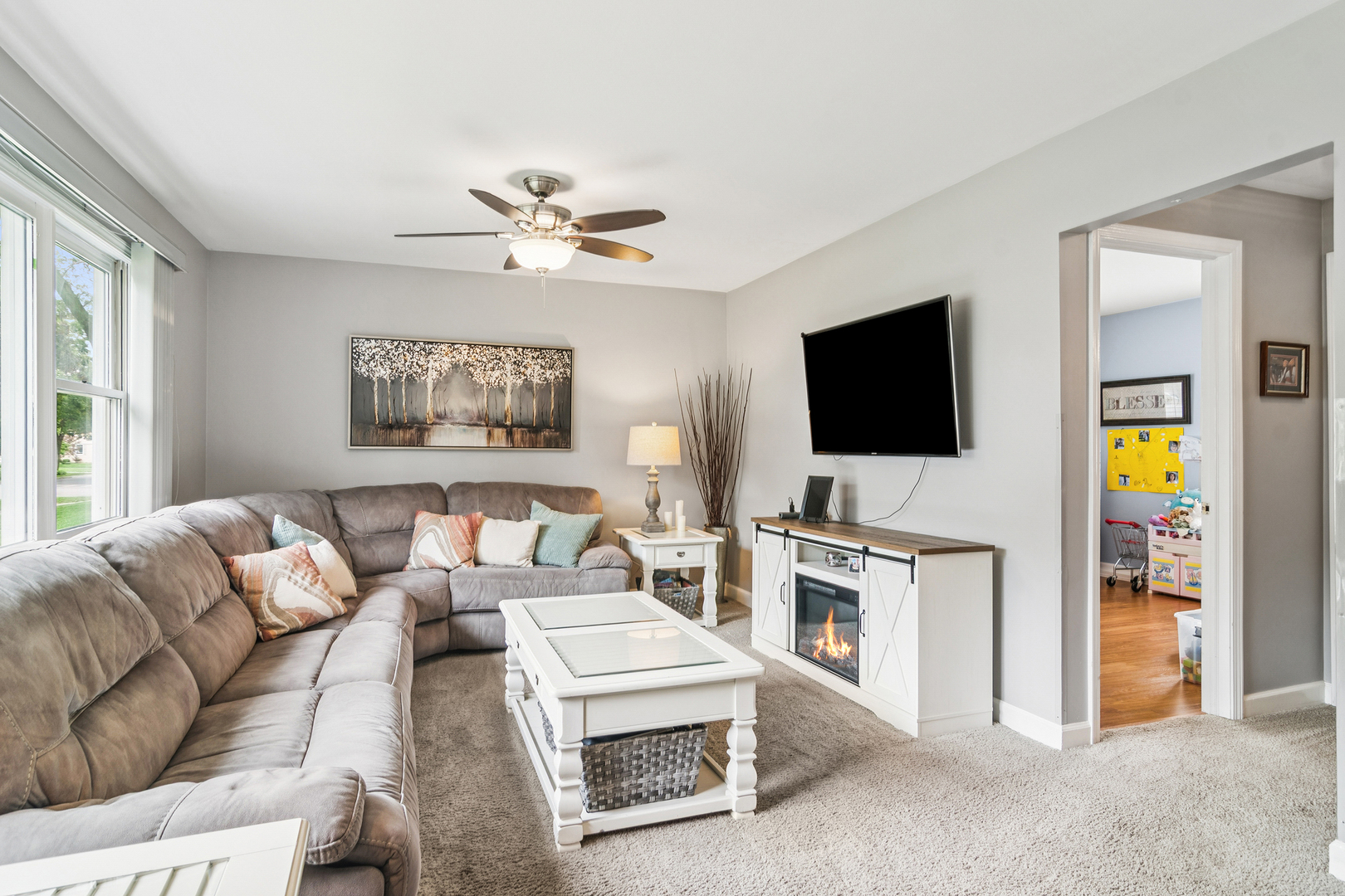 2805 Oriole Lane, Rolling Meadows, IL 60008