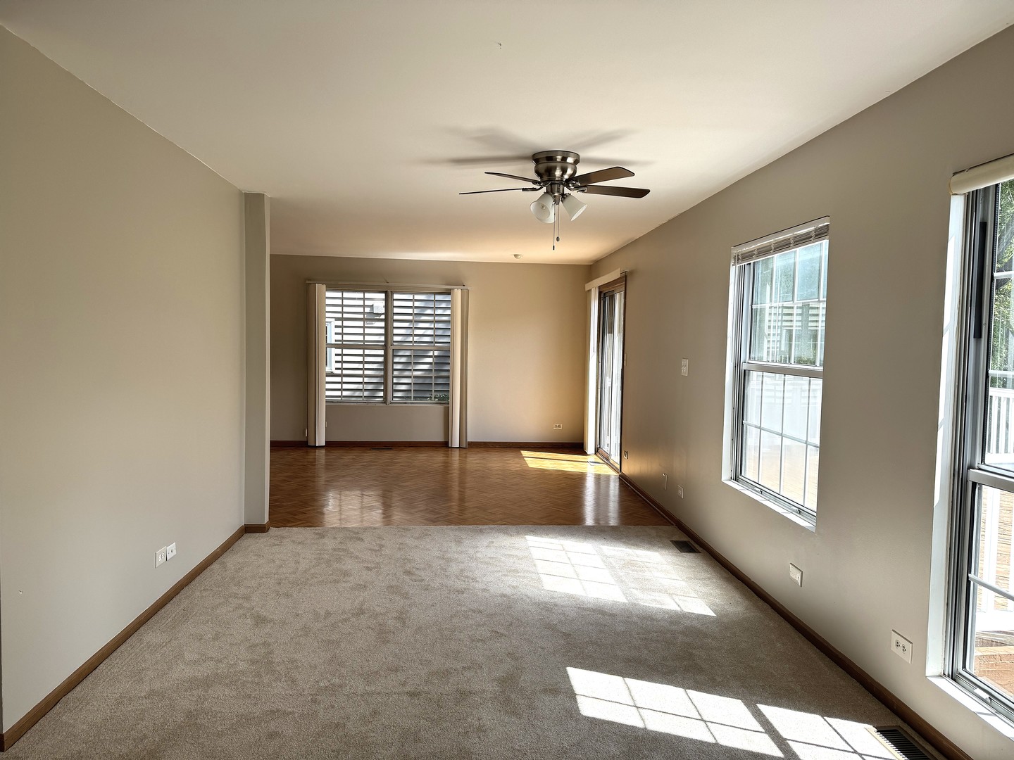 1604 ESTATE Circle, Naperville, IL 60565