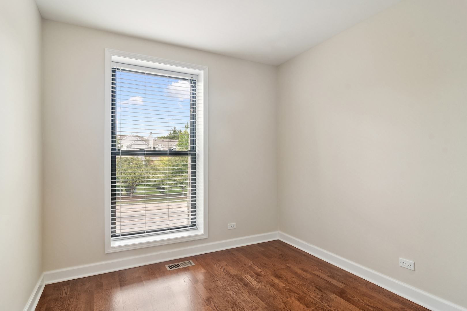 719 N Old Rand Road #719, Lake Zurich, IL 60047