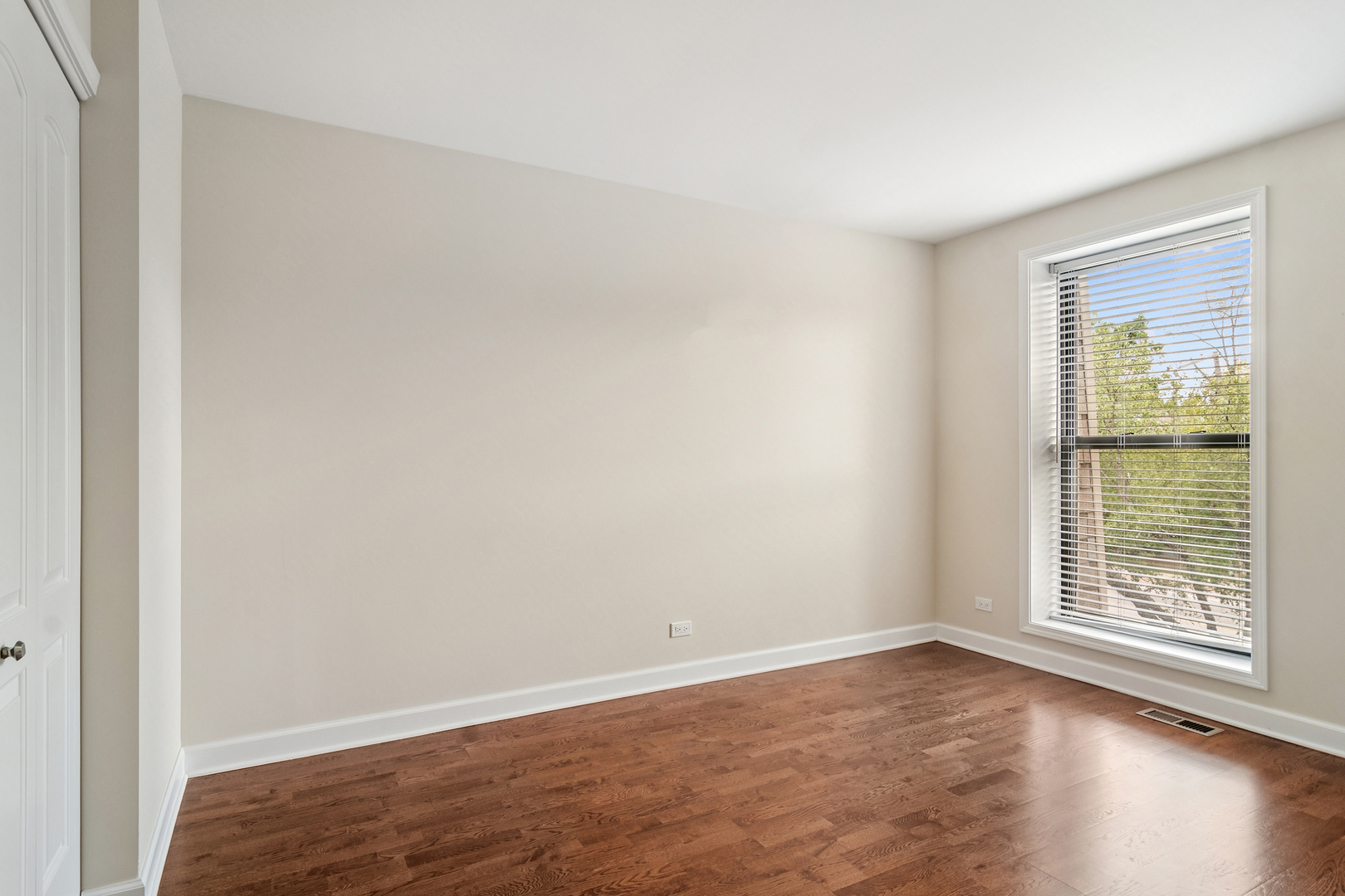 719 N Old Rand Road #719, Lake Zurich, IL 60047
