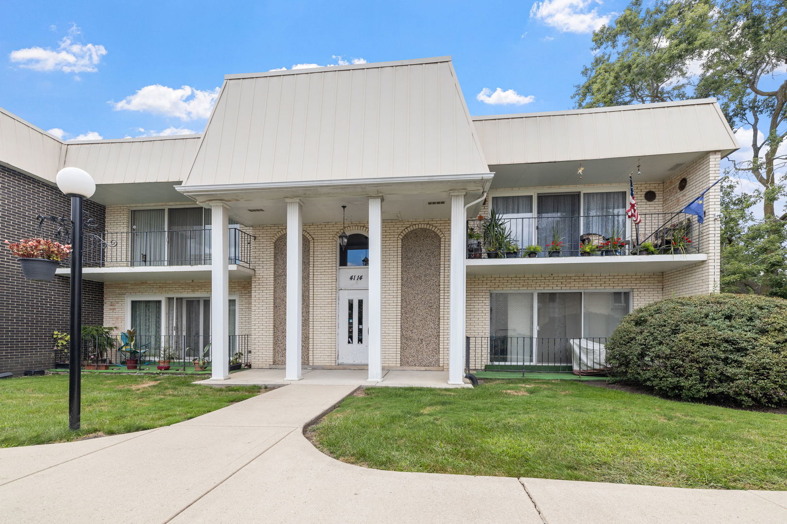 4114 W 99th Street #C, Oak Lawn, IL 60453