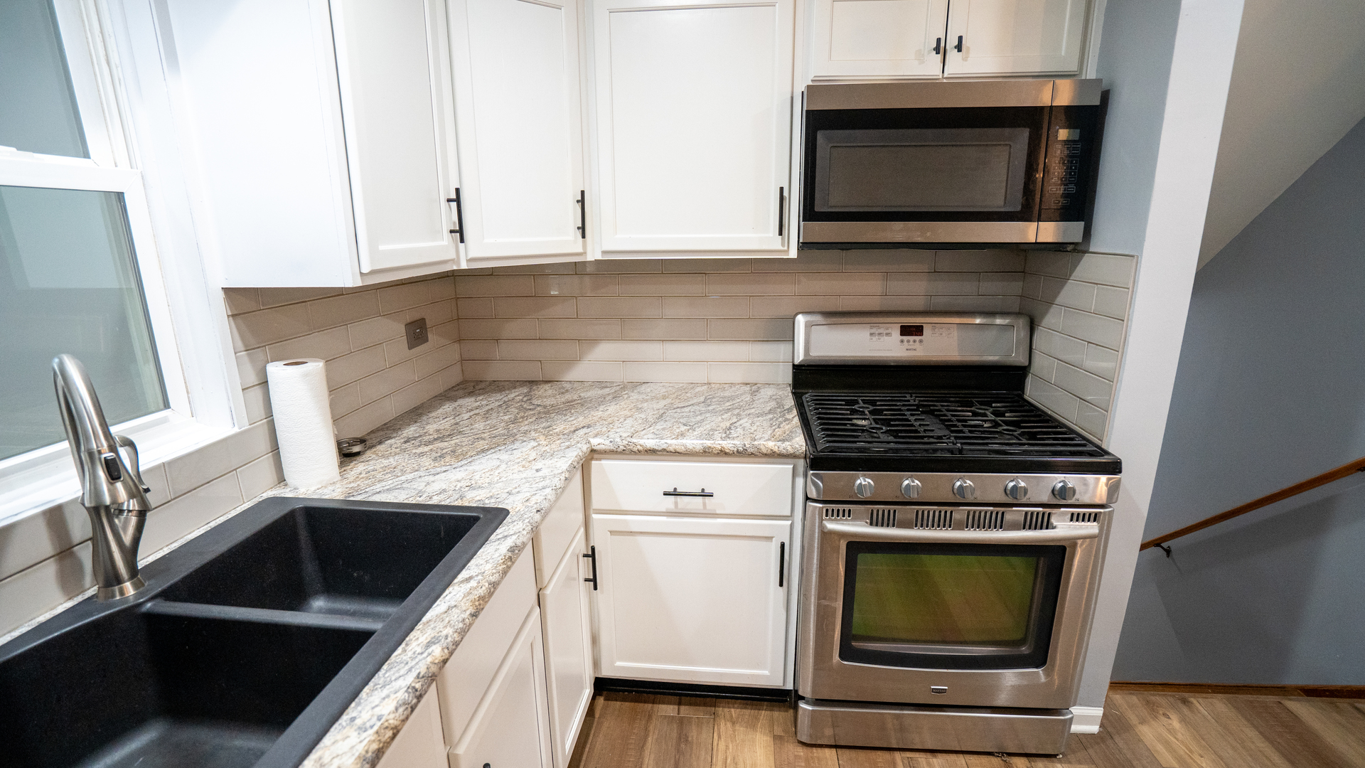 811 E 169th Place, South Holland, IL 60473