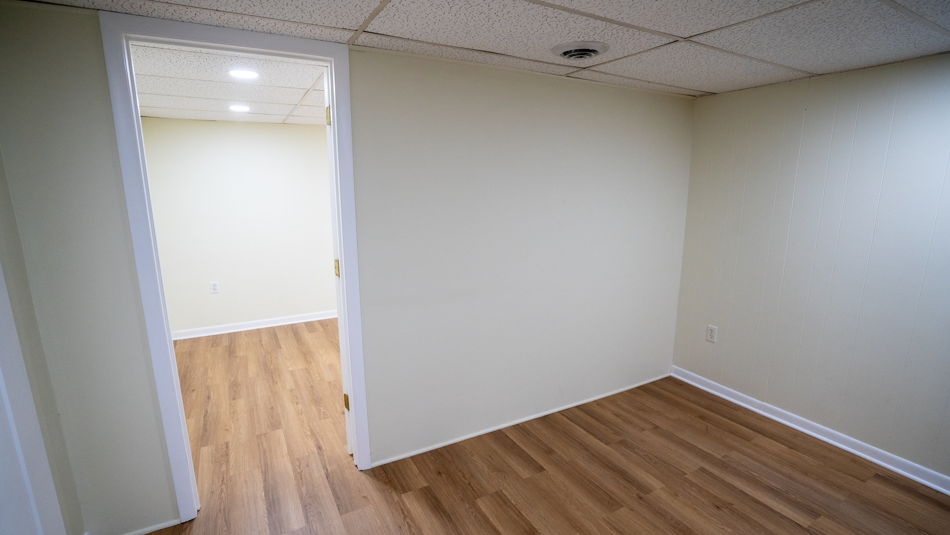 811 E 169th Place, South Holland, IL 60473