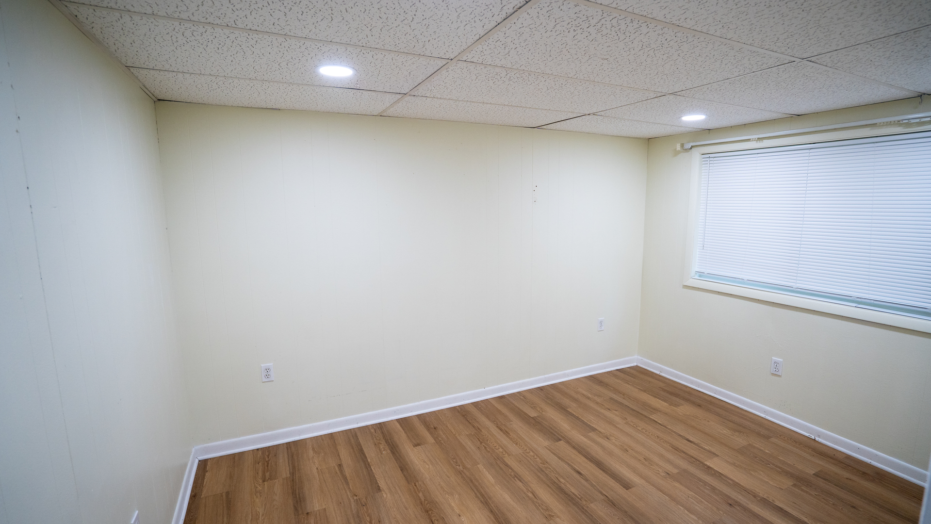 811 E 169th Place, South Holland, IL 60473