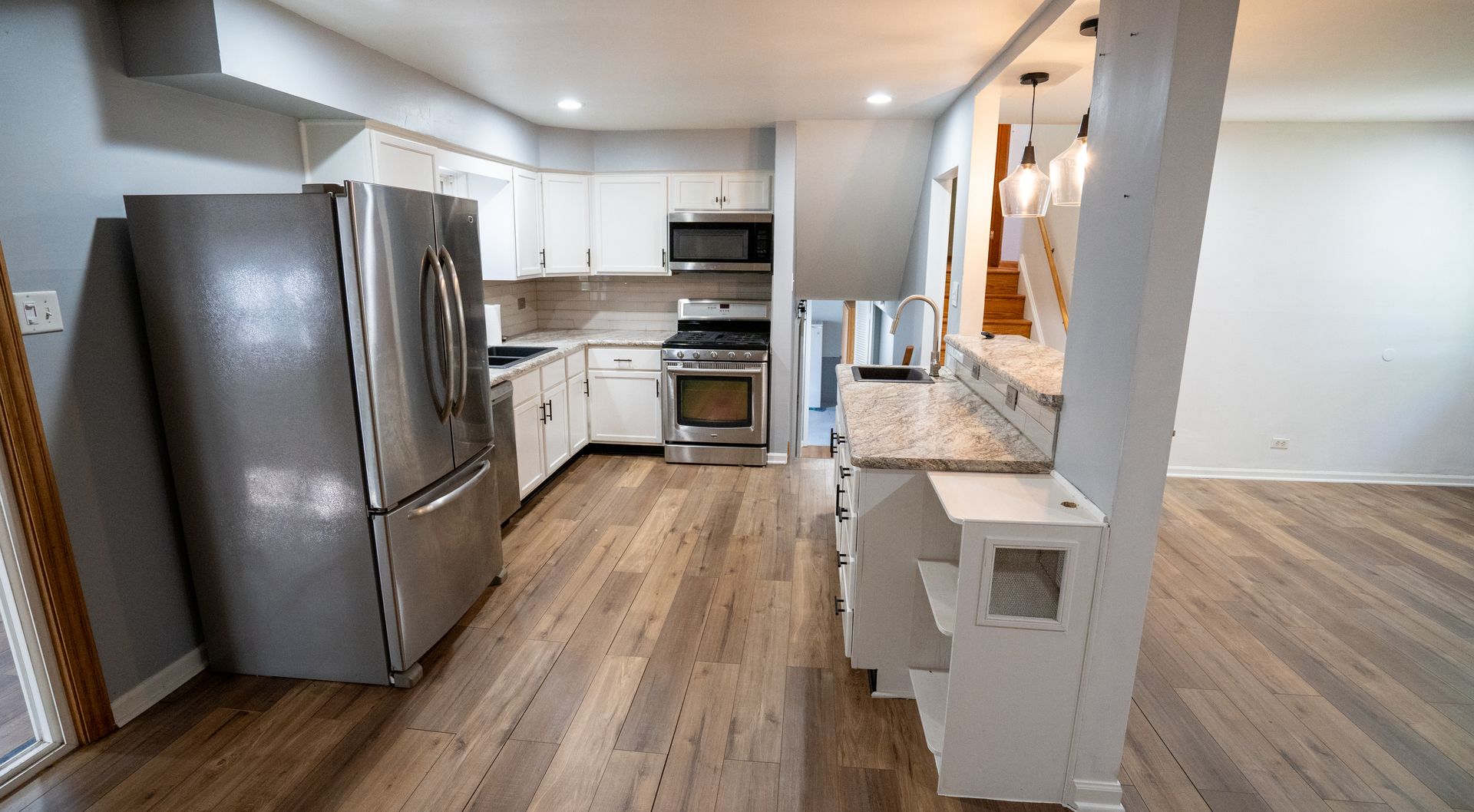 811 E 169th Place, South Holland, IL 60473