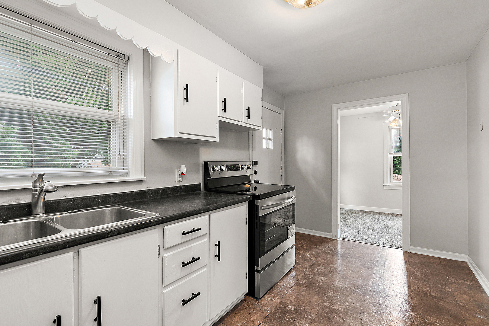 1111 S Lincoln Street #2, Lockport, IL 60441