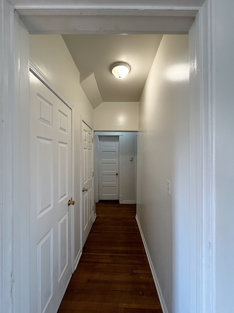307 N Herkimer Street #2-R, Joliet, IL 60432