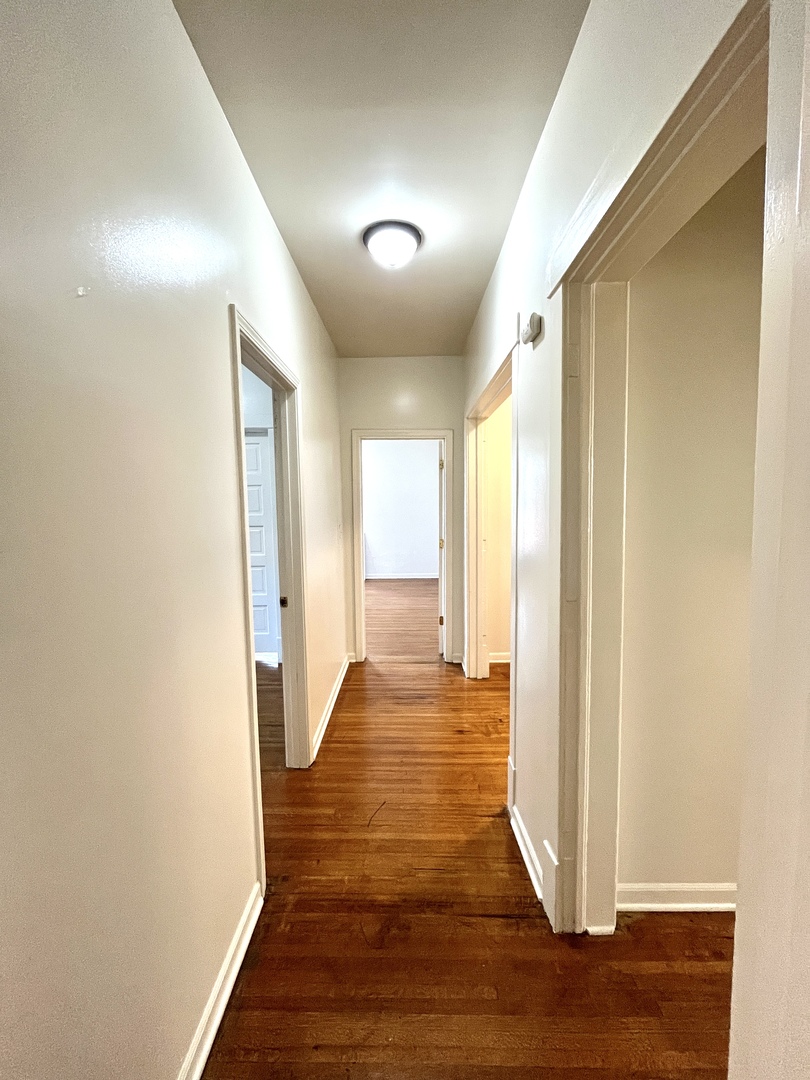 307 N Herkimer Street #2-R, Joliet, IL 60432