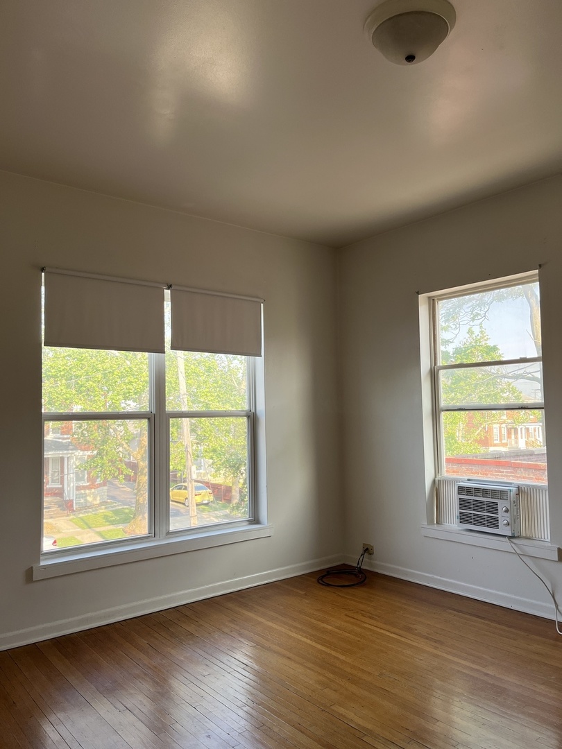 307 N Herkimer Street #2-R, Joliet, IL 60432
