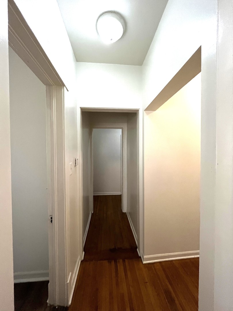 307 N Herkimer Street #2-R, Joliet, IL 60432