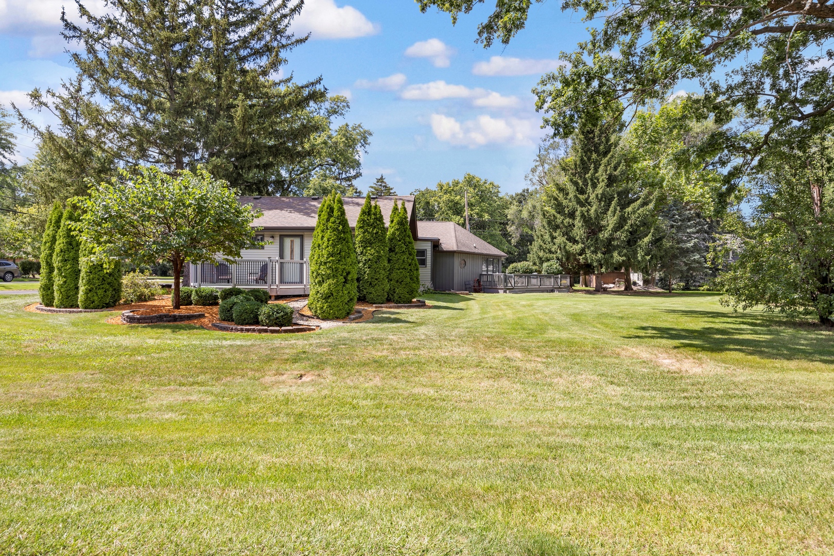 12246 S Nagle Avenue, Palos Heights, IL 60463