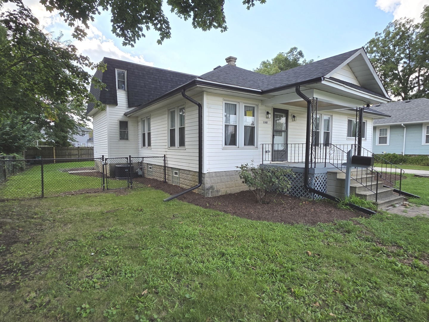 1107 Garfield Street, Lockport, IL 60441