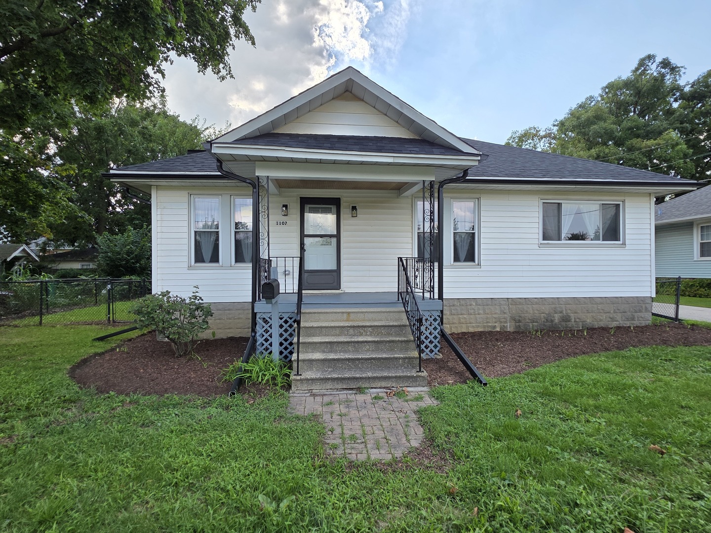 1107 Garfield Street, Lockport, IL 60441