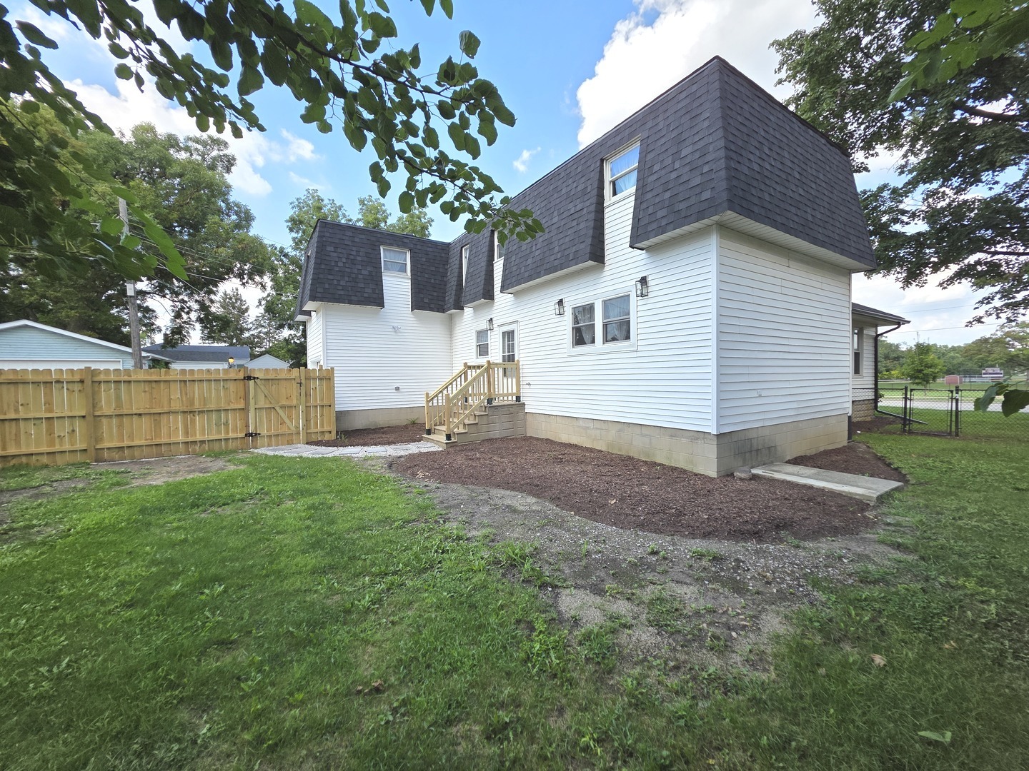1107 Garfield Street, Lockport, IL 60441