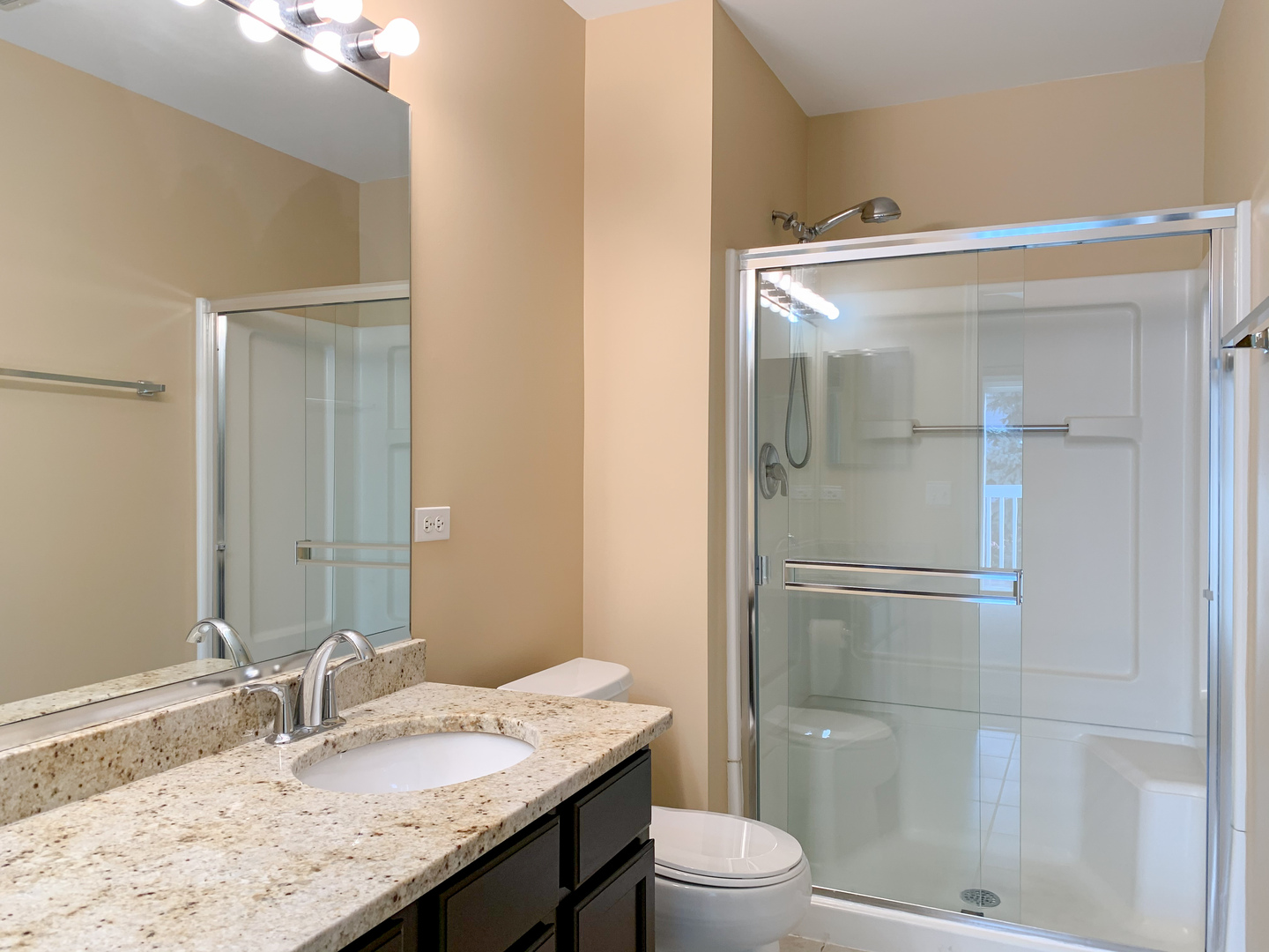 2905 STONEWATER Drive #2905, Naperville, IL 60564