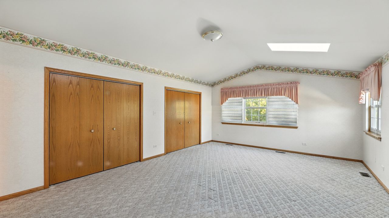 126 Willow Creek Lane #126, Willow Springs, IL 60480