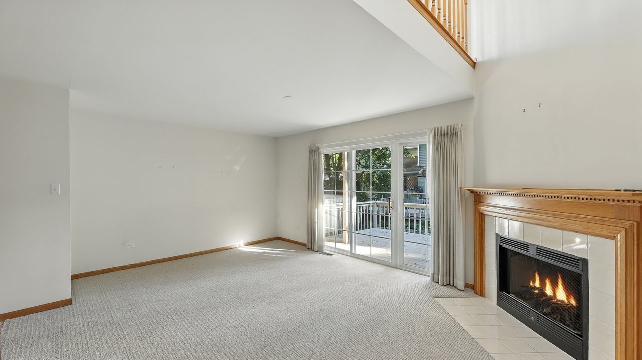 126 Willow Creek Lane #126, Willow Springs, IL 60480