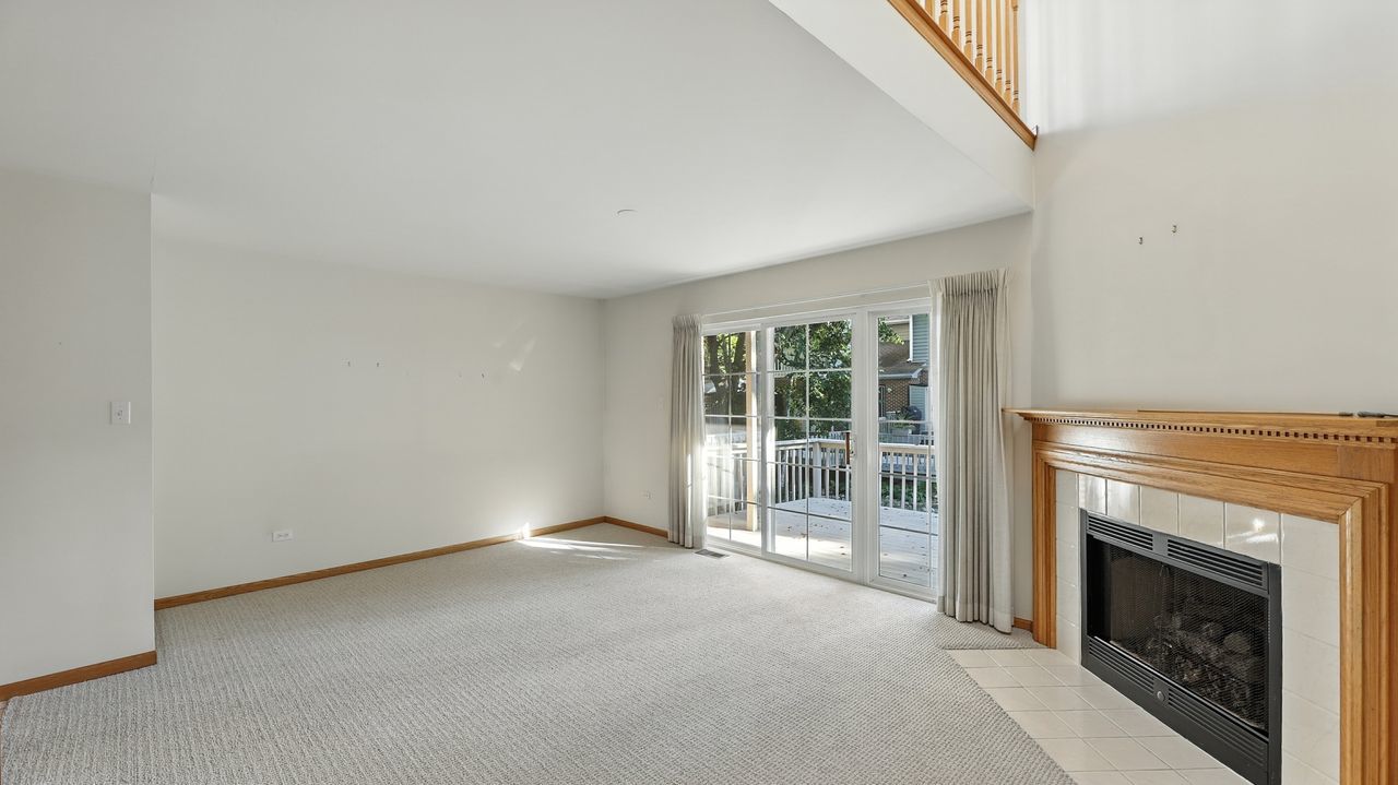 126 Willow Creek Lane #126, Willow Springs, IL 60480