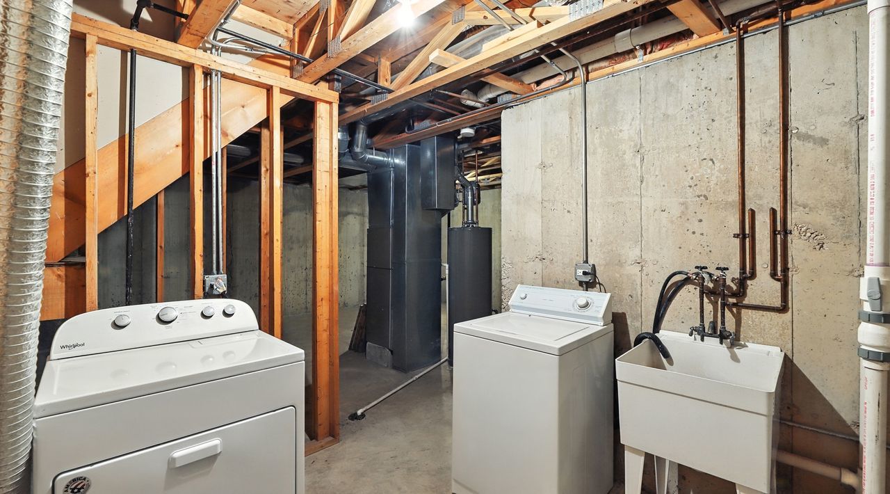 126 Willow Creek Lane #126, Willow Springs, IL 60480