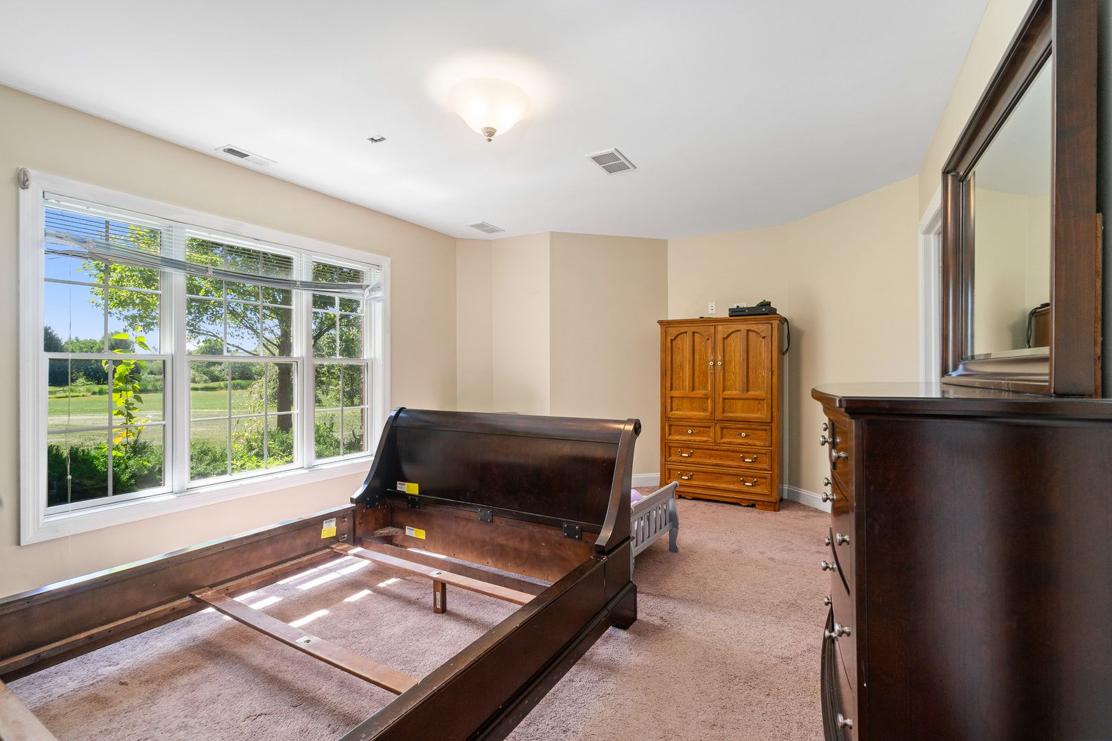 8421 W Blackthorne Way, Frankfort, IL 60423