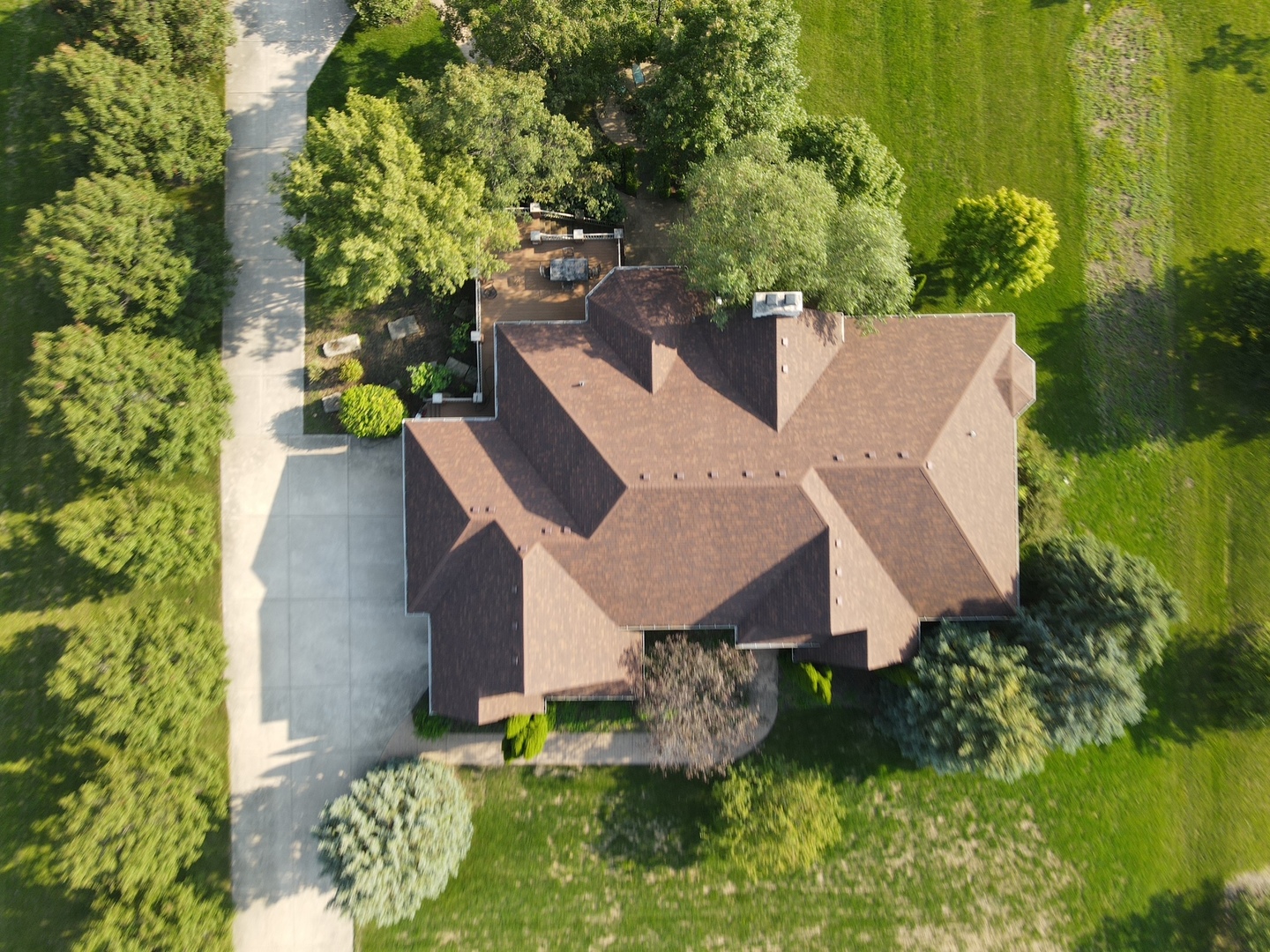 8421 W Blackthorne Way, Frankfort, IL 60423