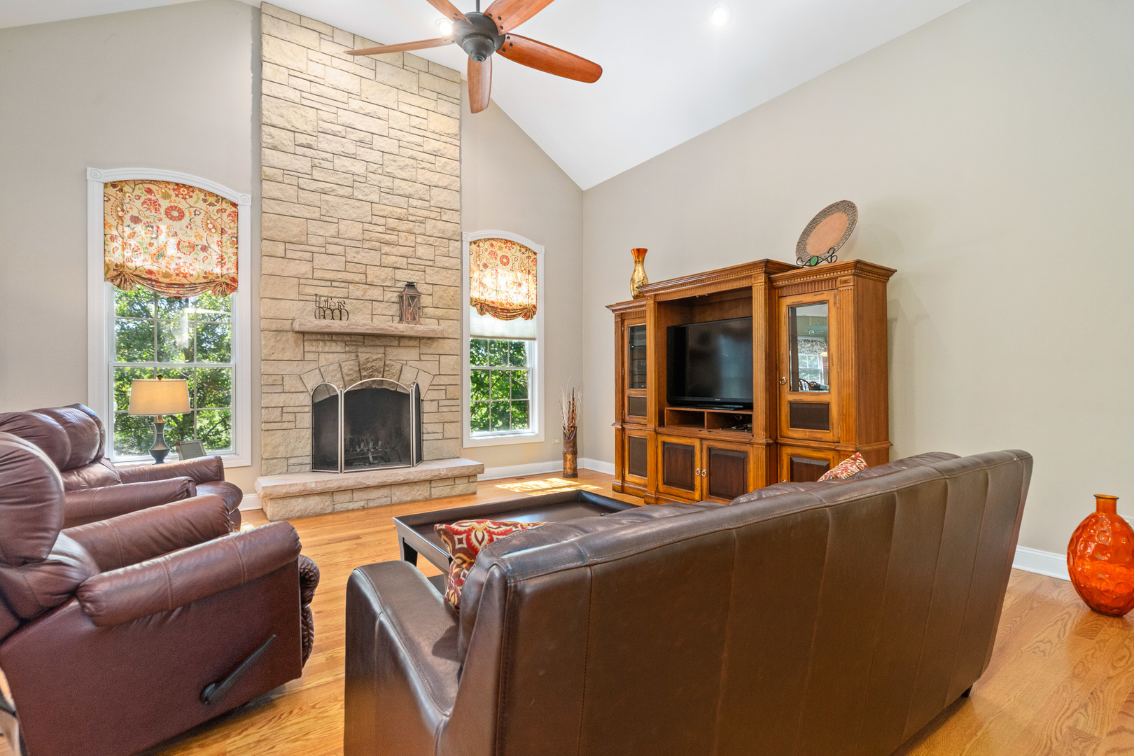8421 W Blackthorne Way, Frankfort, IL 60423
