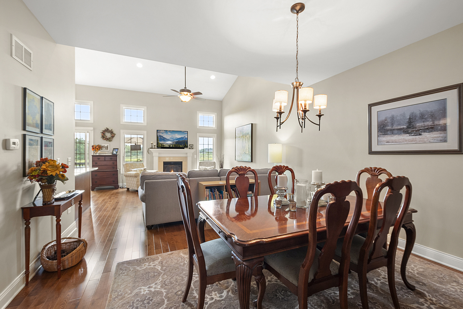 20399 Grosse Point Drive, Frankfort, IL 60423