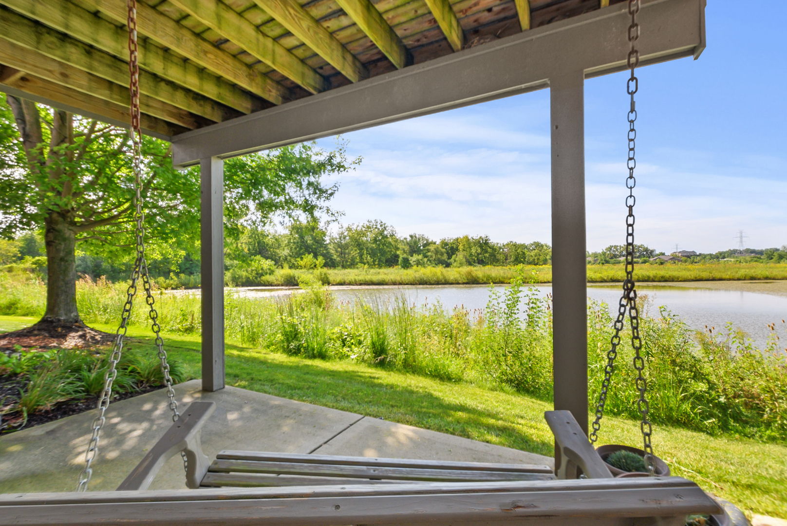 20399 Grosse Point Drive, Frankfort, IL 60423